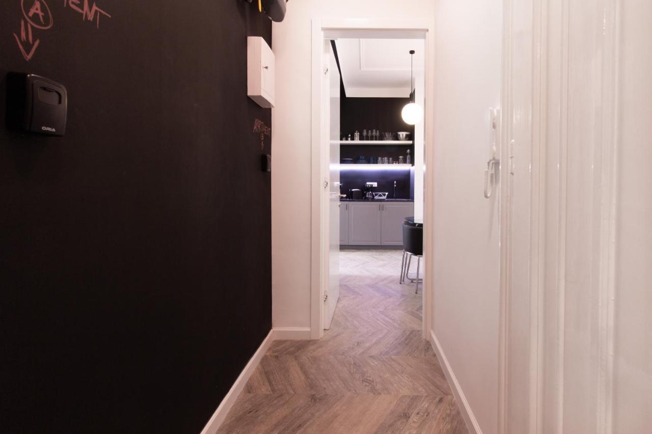 Tesla Design Apartment